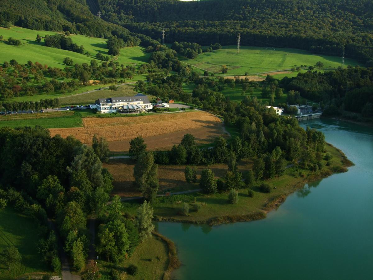 Stausee-Hotel Metzingen  Exterior photo