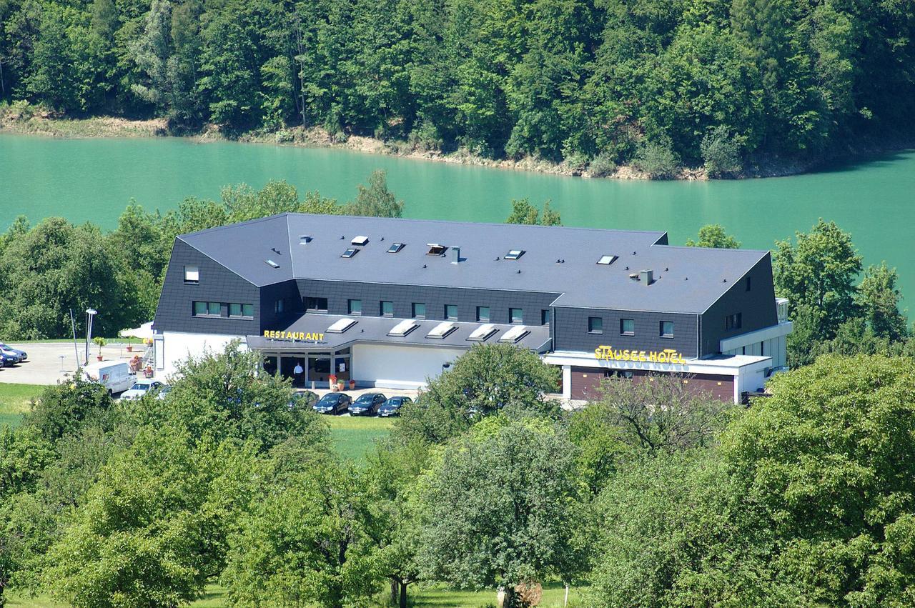 Stausee-Hotel Metzingen  Exterior photo